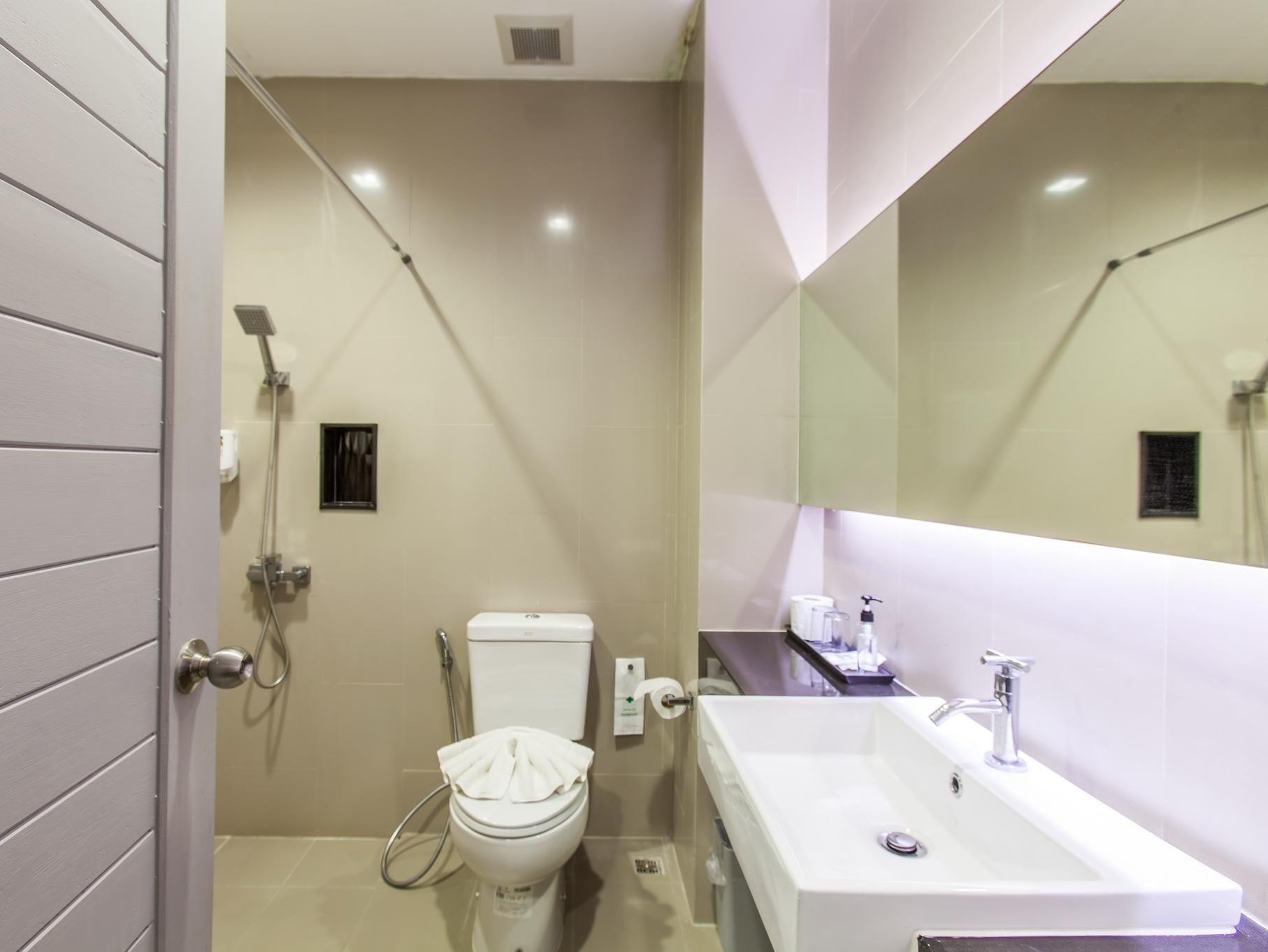 צ'יאנג מאי Hug Nimman Hotel מראה חיצוני תמונה